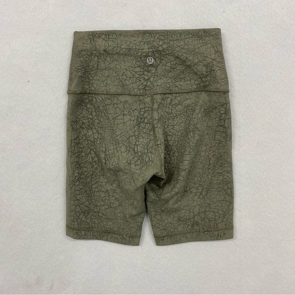 Lululemon Wunder Train High-Rise Short 8" Thread Dye Rover Black 4 - Picture 3 of 6